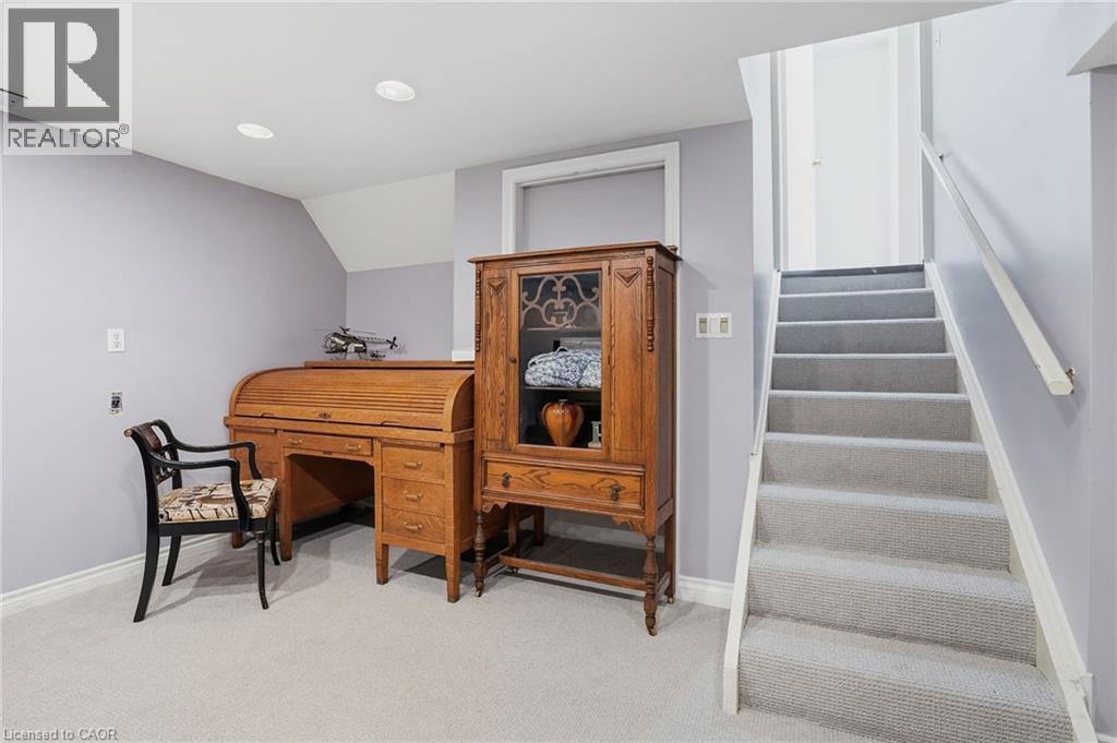 1321 Fairway Court, Burlington, Ontario  L7P 1M5 - Photo 33 - 40840353