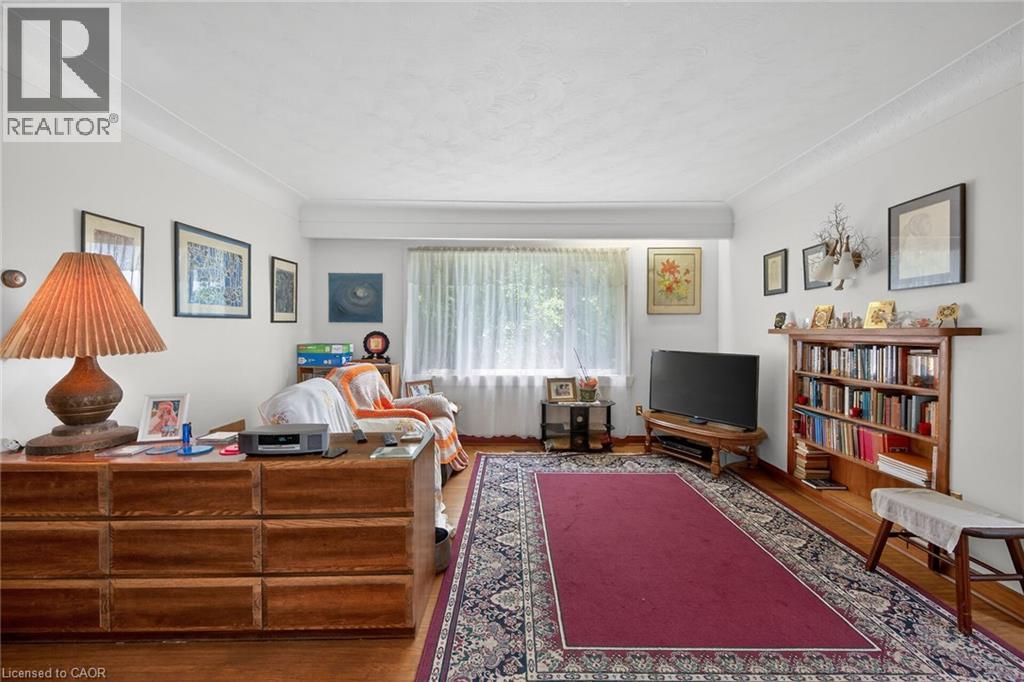 837 Smith Road, Ancaster, Ontario  L9G 3L1 - Photo 6 - 40840291
