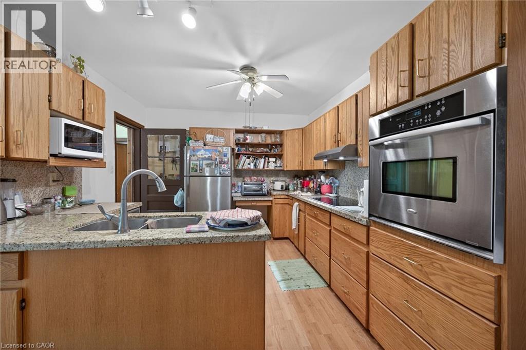 837 Smith Road, Ancaster, Ontario  L9G 3L1 - Photo 8 - 40840291
