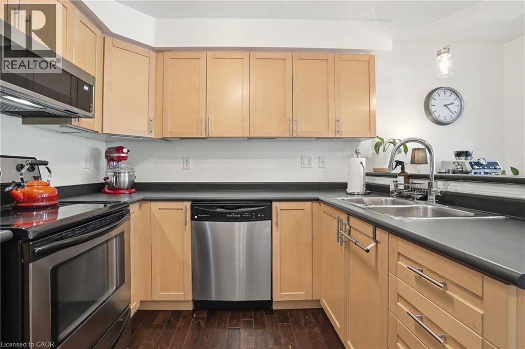 3050 Rotary Way Unit# 54, Burlington, Ontario  L7M 0G8 - Photo 16 - 40840340