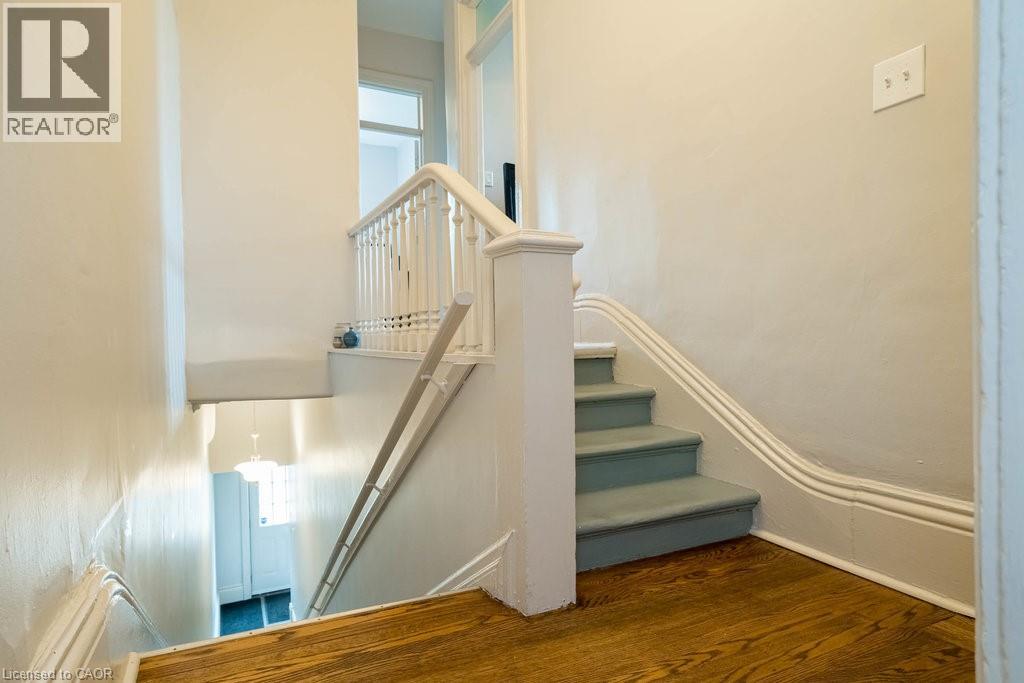 146 Forest Avenue, Hamilton, Ontario  L8N 1X5 - Photo 6 - 40839375