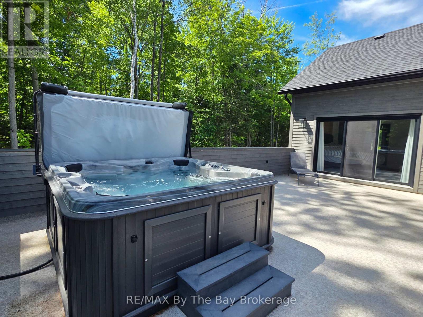 95 Spruce Street, Tiny, Ontario  L0L 1P1 - Photo 21 - S13452718