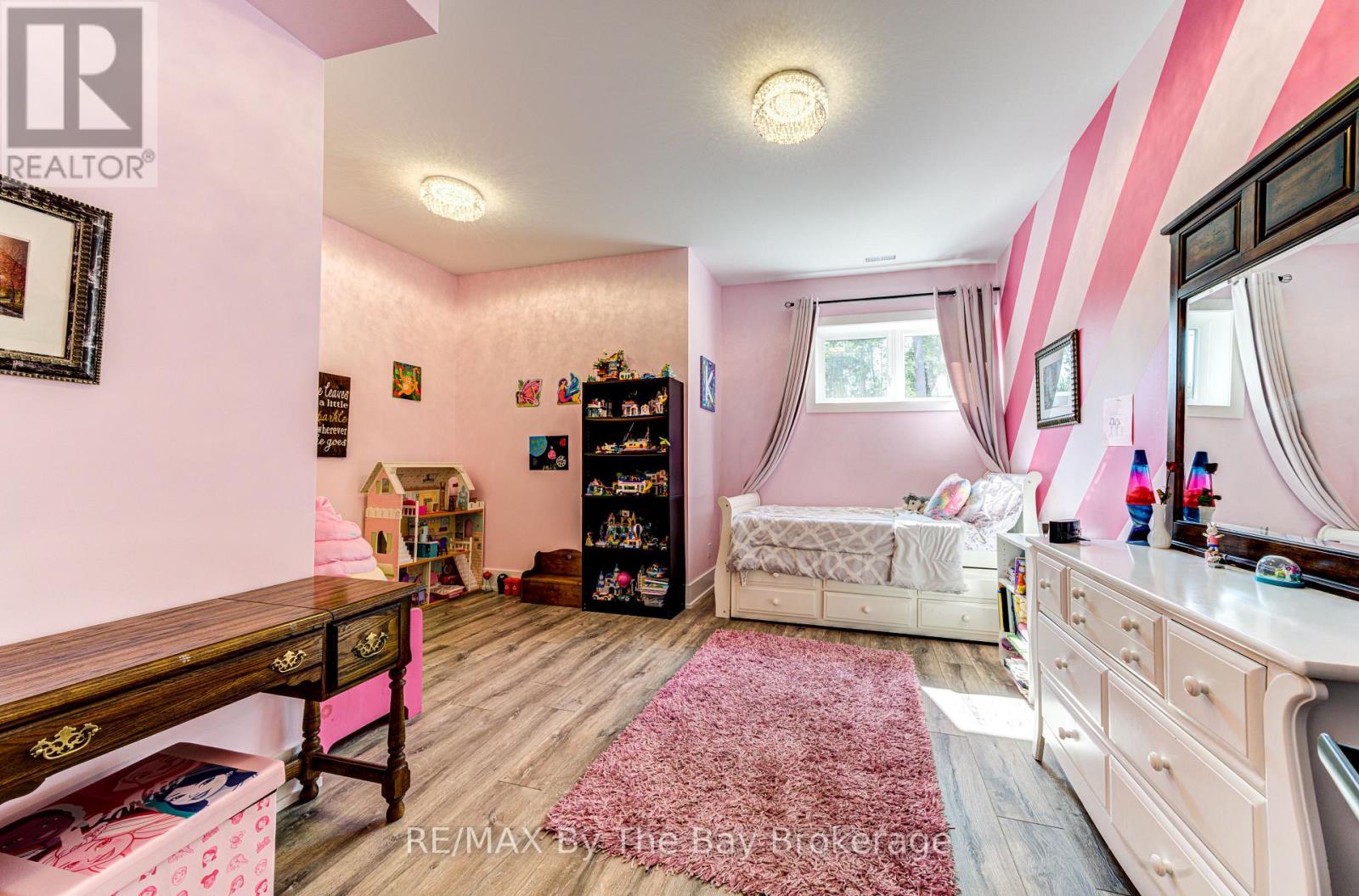 95 Spruce Street, Tiny, Ontario  L0L 1P1 - Photo 38 - S13452718