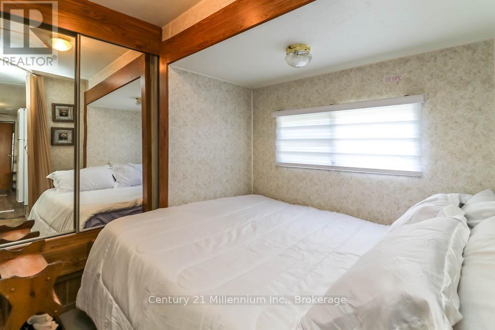 45 - 85 Theme Park Drive, Wasaga Beach, Ontario  L9Z 1X7 - Photo 11 - S13452740