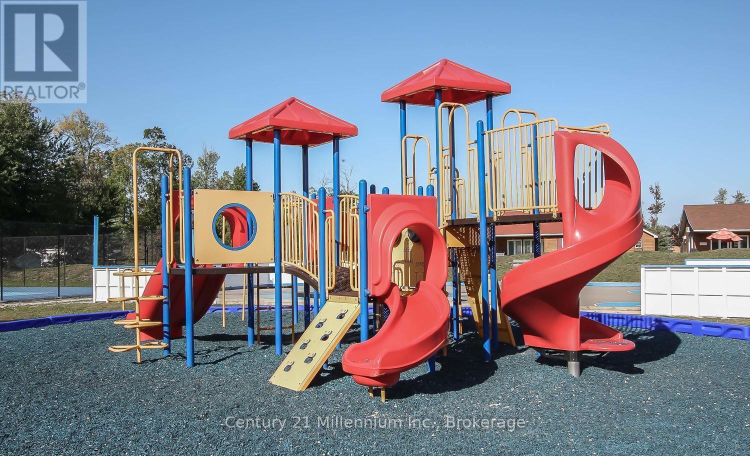 45 - 85 Theme Park Drive, Wasaga Beach, Ontario  L9Z 1X7 - Photo 24 - S13452740