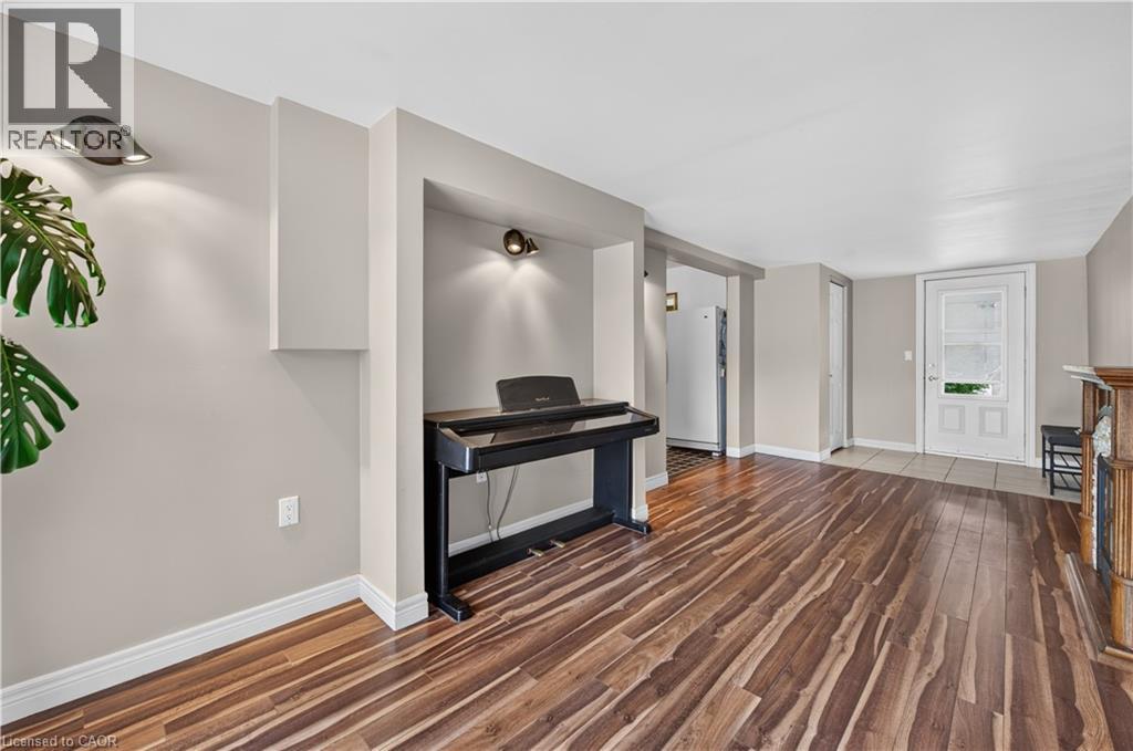 8223 Concession 5 Road, Caistor Centre, Ontario  L0R 1E0 - Photo 10 - 40840470