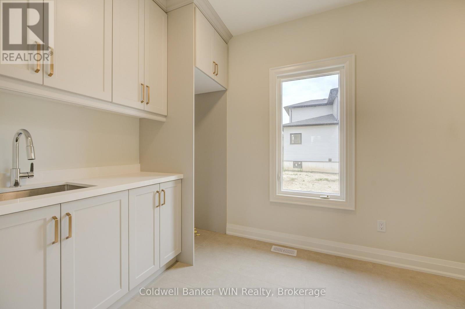 647 Martin Street, Wellington North, Ontario  N0G 2L3 - Photo 14 - X13452780
