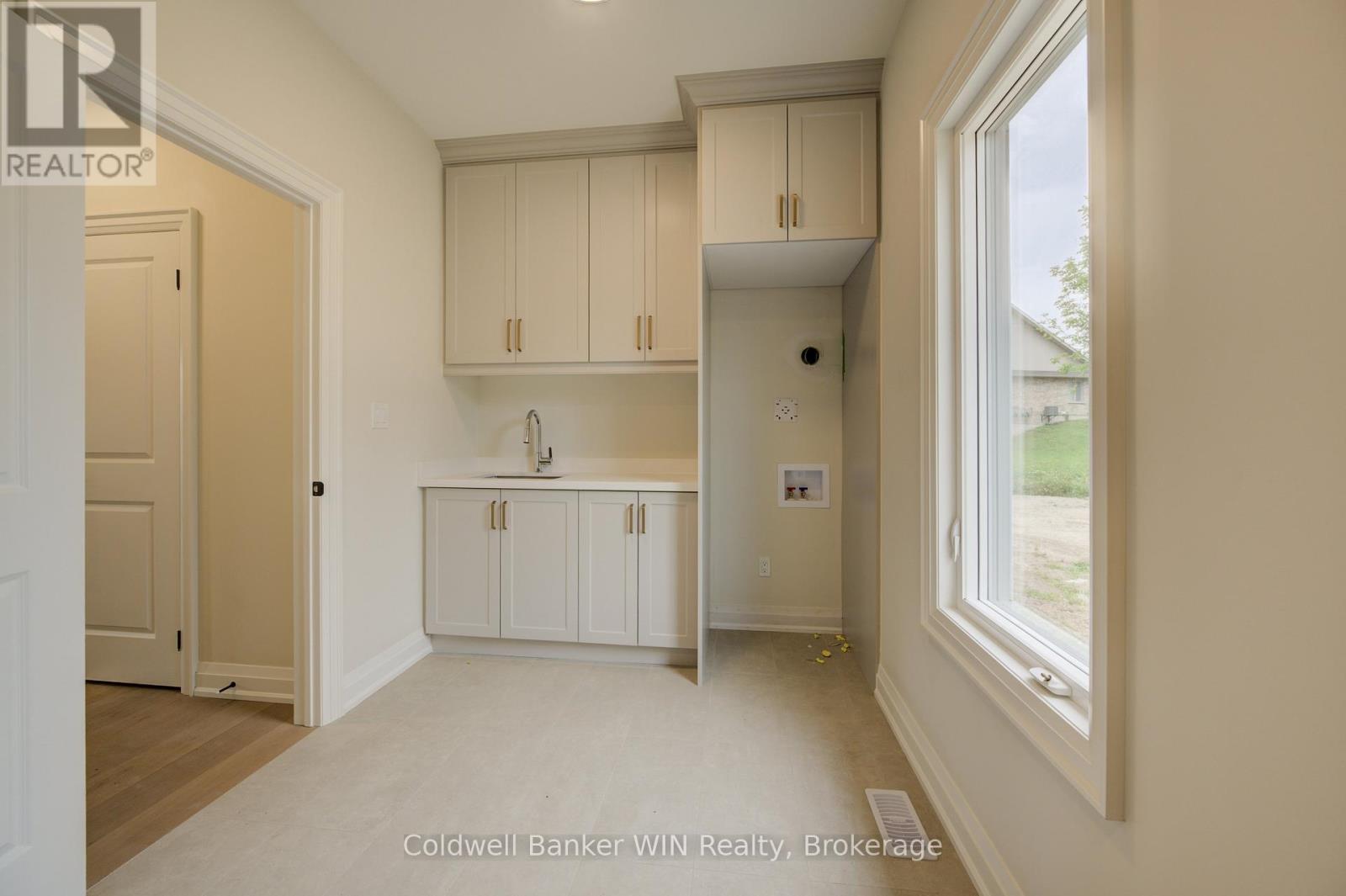 647 Martin Street, Wellington North, Ontario  N0G 2L3 - Photo 15 - X13452780