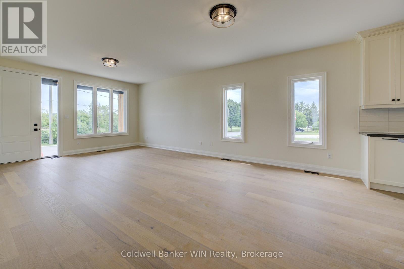 647 Martin Street, Wellington North, Ontario  N0G 2L3 - Photo 6 - X13452780