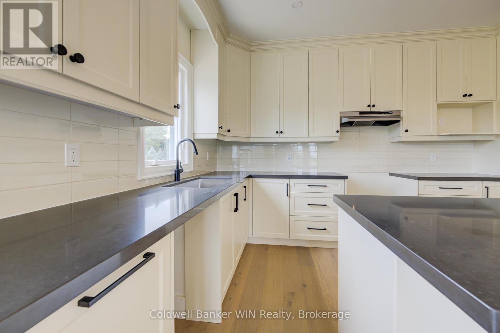 647 Martin Street, Wellington North, Ontario  N0G 2L3 - Photo 8 - X13452780