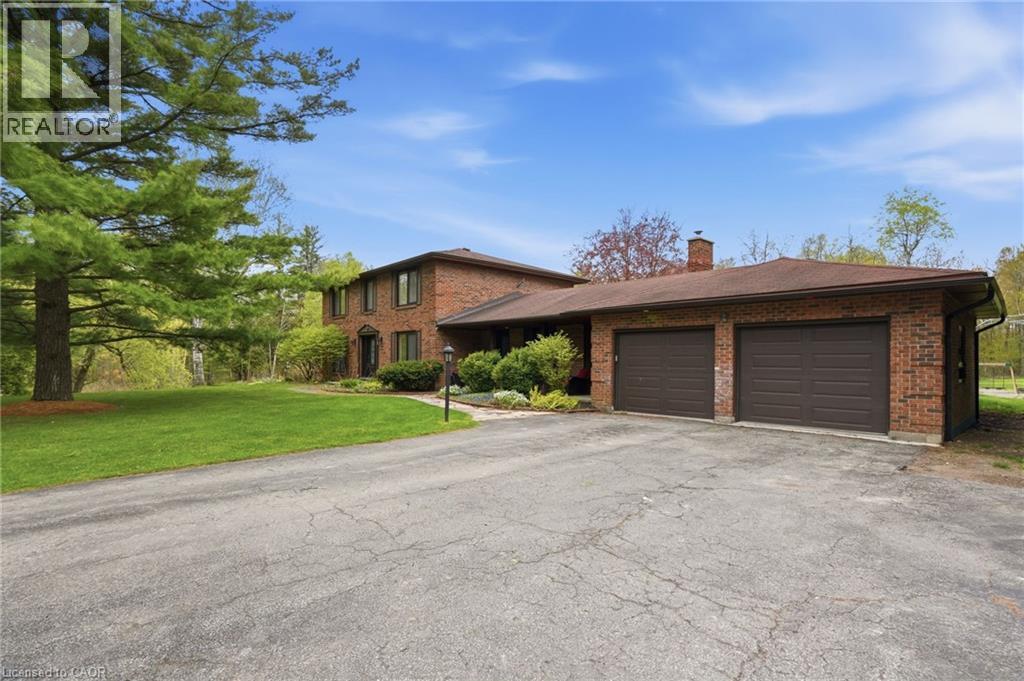 3918 Maddaugh Road, Puslinch, Ontario  N0B 2J0 - Photo 2 - 40840449