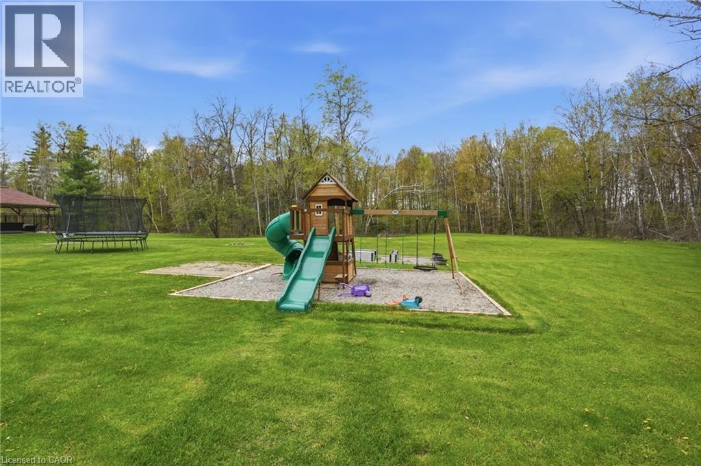 3918 Maddaugh Road, Puslinch, Ontario  N0B 2J0 - Photo 44 - 40840449
