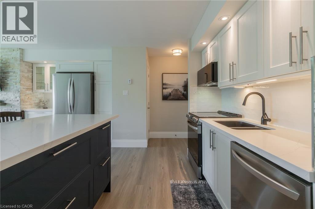 1235 Deerhurst Drive Unit# 305, Huntsville, Ontario  P1H 2E8 - Photo 10 - 40840206