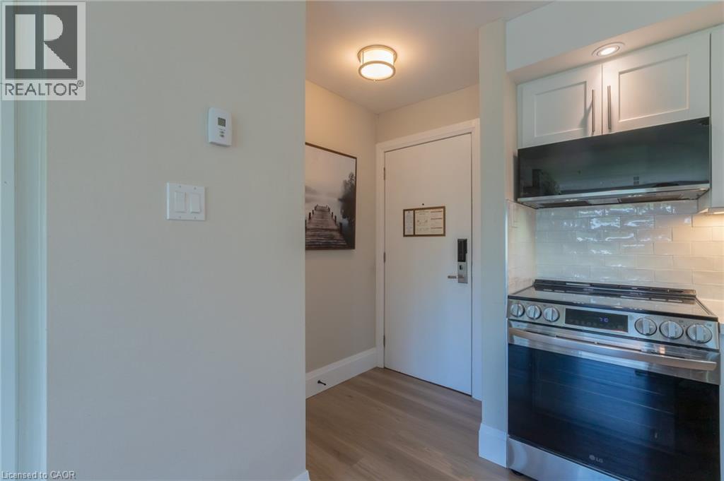 1235 Deerhurst Drive Unit# 305, Huntsville, Ontario  P1H 2E8 - Photo 5 - 40840206