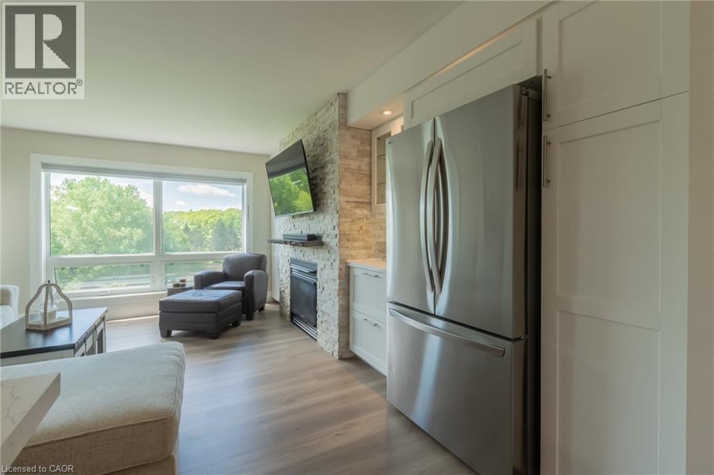 1235 Deerhurst Drive Unit# 305, Huntsville, Ontario  P1H 2E8 - Photo 9 - 40840206
