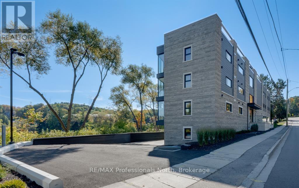 205 - 32 Brunel Road, Huntsville, Ontario  P1H 1P5 - Photo 7 - X13453102