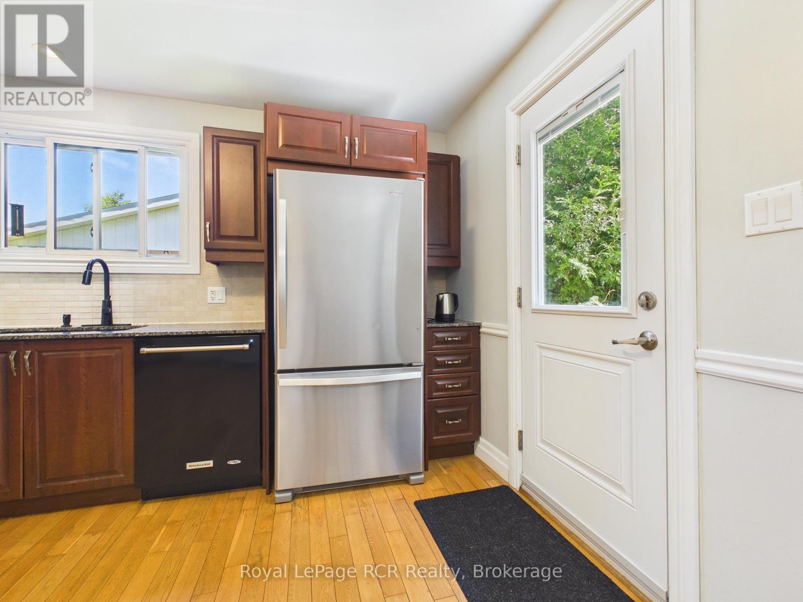 383 Wellington Street, Saugeen Shores, Ontario  N0H 2C4 - Photo 12 - X13453272