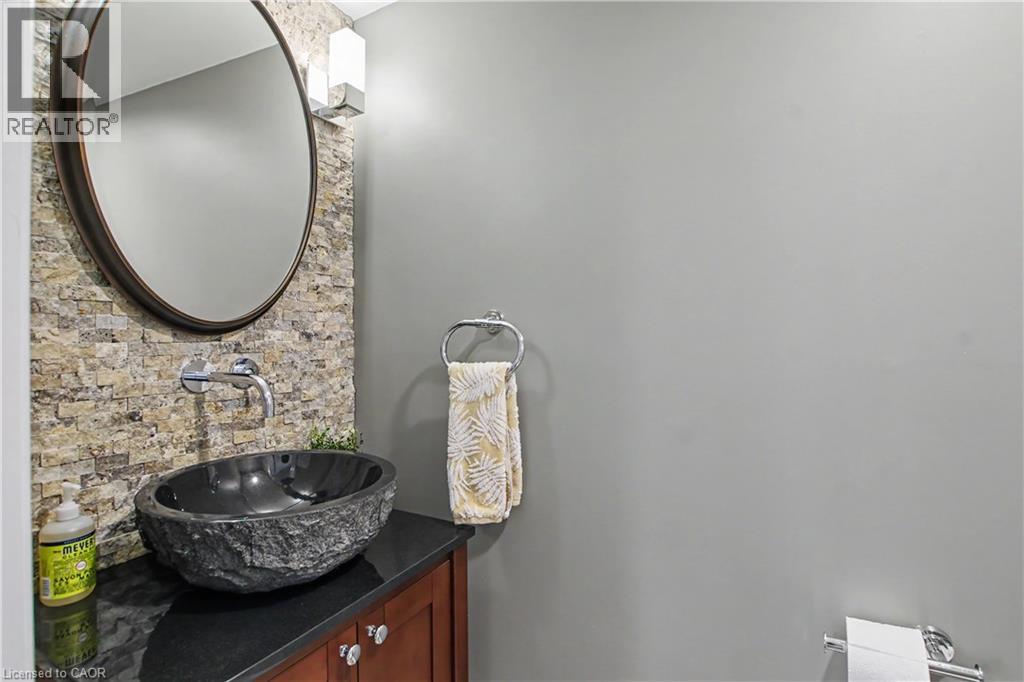 4237 Millcroft Park Drive, Burlington, Ontario  L7M 3V7 - Photo 20 - 40837684