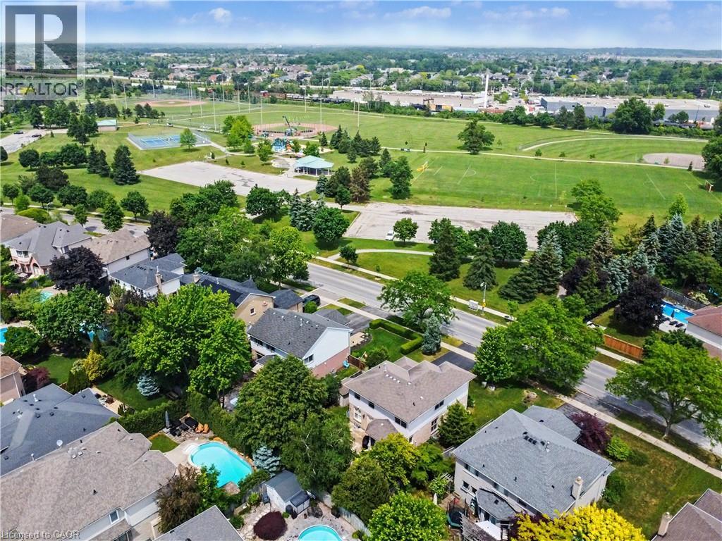 4237 Millcroft Park Drive, Burlington, Ontario  L7M 3V7 - Photo 45 - 40837684