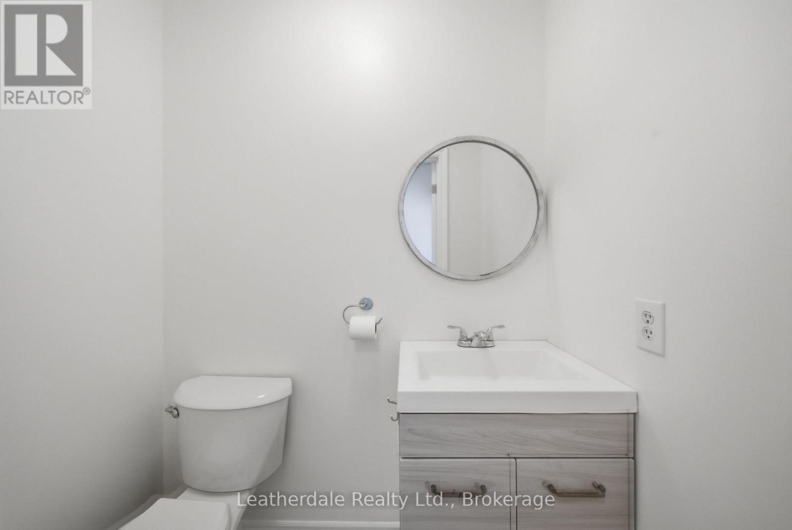 21 - 325 West Street N, Orillia, Ontario  L3V 7P4 - Photo 16 - S13453354