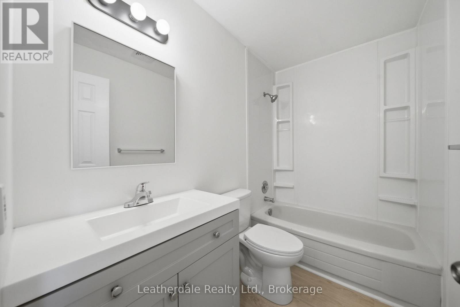 21 - 325 West Street N, Orillia, Ontario  L3V 7P4 - Photo 23 - S13453354