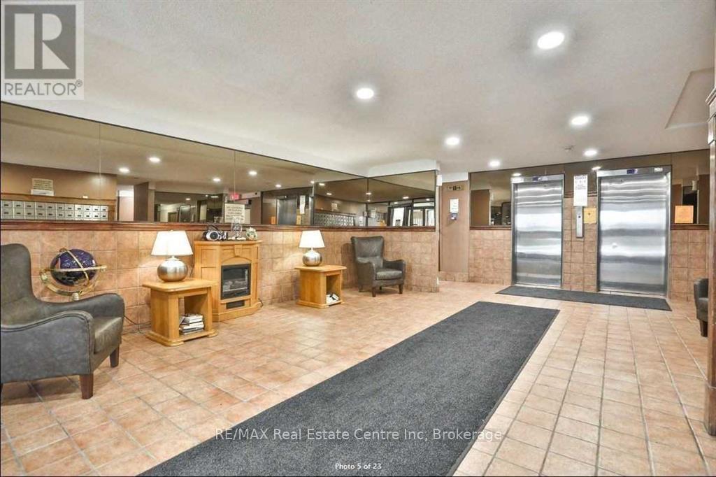 17 - 15 Albright Road N, Hamilton, Ontario  L8K 5J2 - Photo 2 - X13453330