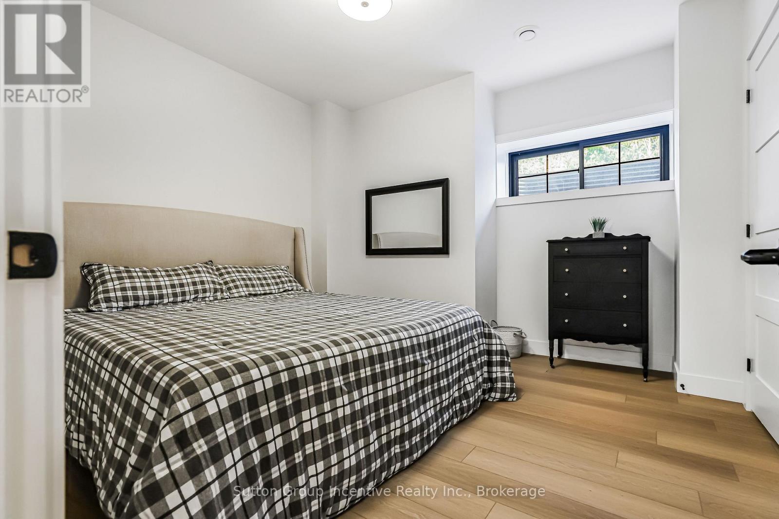 130 St Arnaud Street, Grey Highlands, Ontario  N0C 1H0 - Photo 40 - X13453396