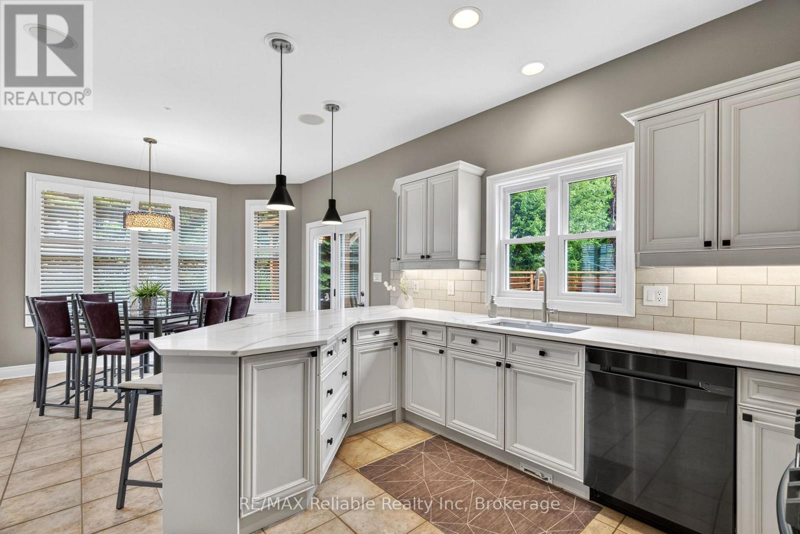 11 Harbour Court, Bluewater, Ontario  N0M 1G0 - Photo 17 - X13453476