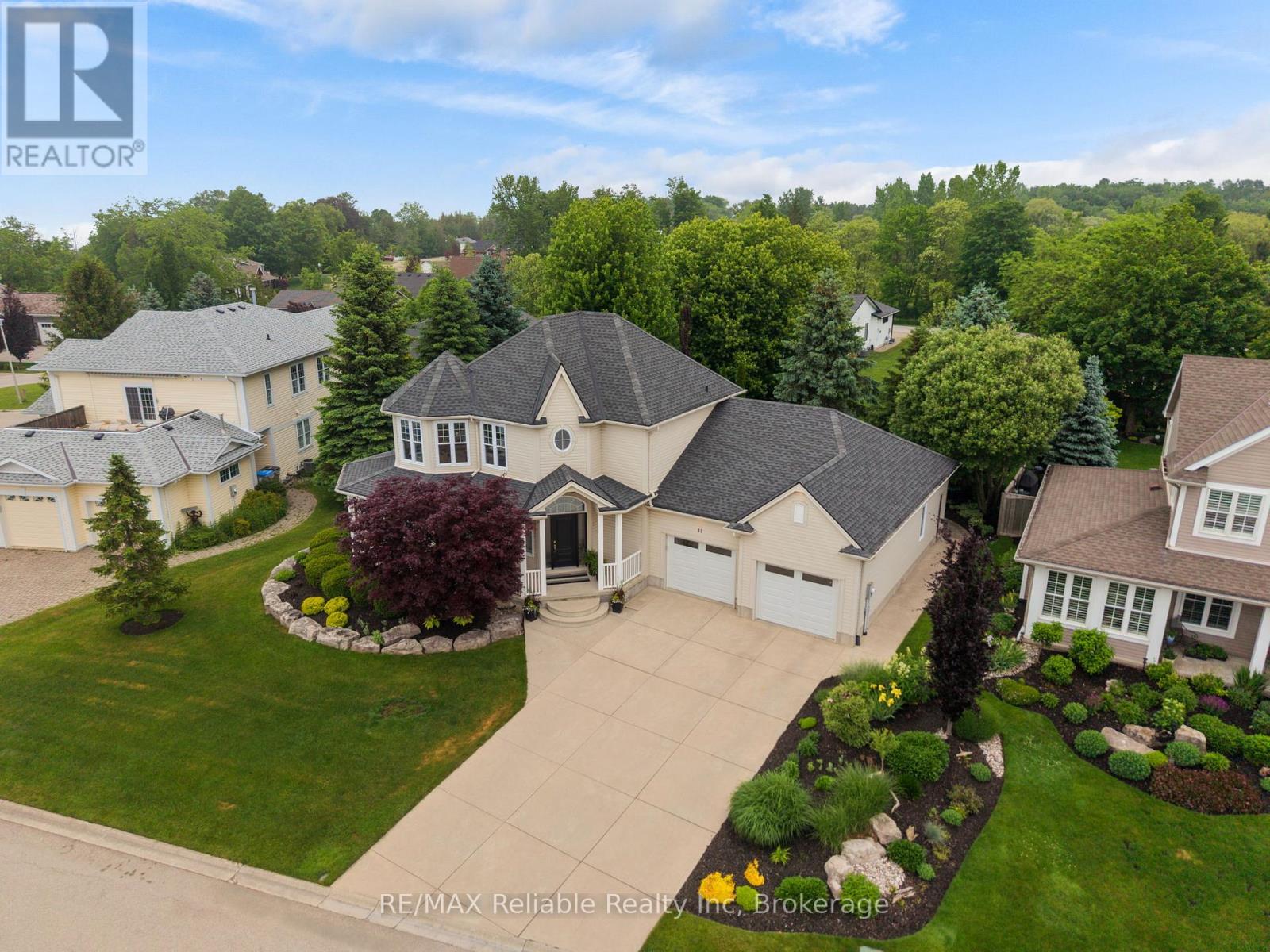 11 Harbour Court, Bluewater, Ontario  N0M 1G0 - Photo 3 - X13453476