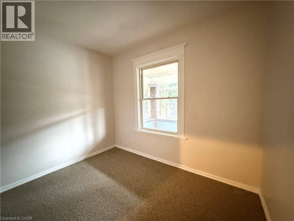 24 Somerset Avenue, Hamilton, Ontario  L8L 2L5 - Photo 13 - 40840464