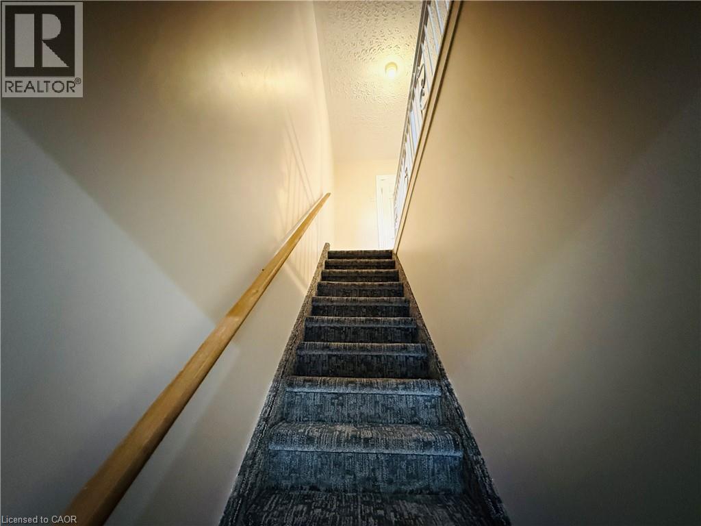 24 Somerset Avenue, Hamilton, Ontario  L8L 2L5 - Photo 15 - 40840464
