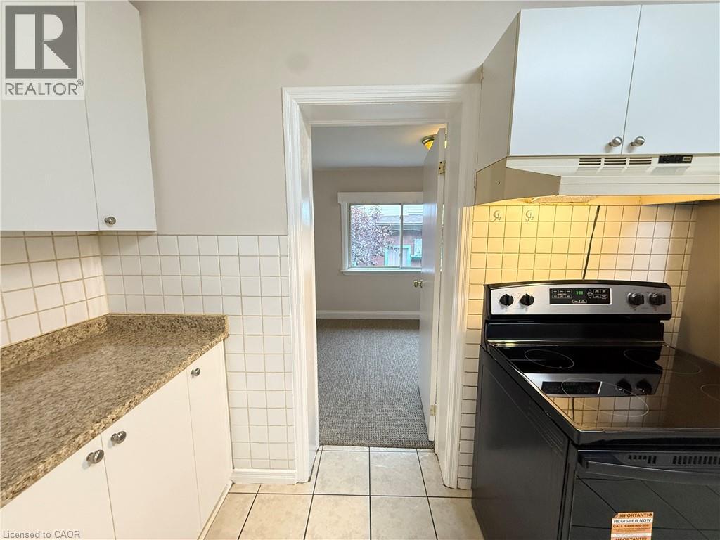 24 Somerset Avenue, Hamilton, Ontario  L8L 2L5 - Photo 9 - 40840464