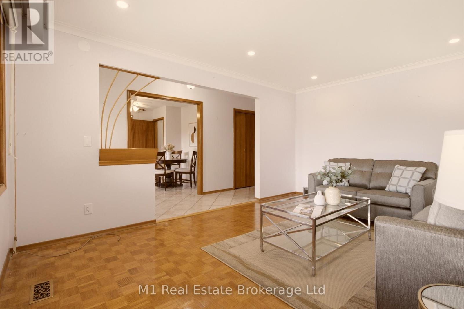 27 Palermo Crescent, Guelph, Ontario  N1E 2J8 - Photo 11 - X13453632