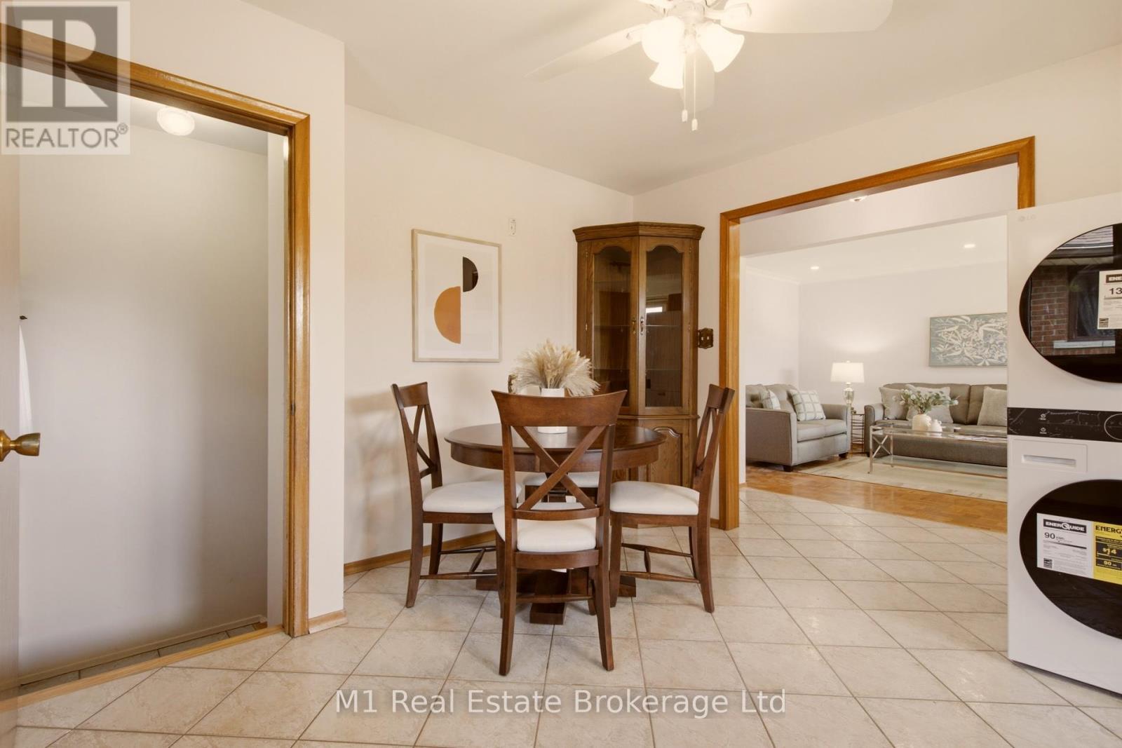 27 Palermo Crescent, Guelph, Ontario  N1E 2J8 - Photo 13 - X13453632
