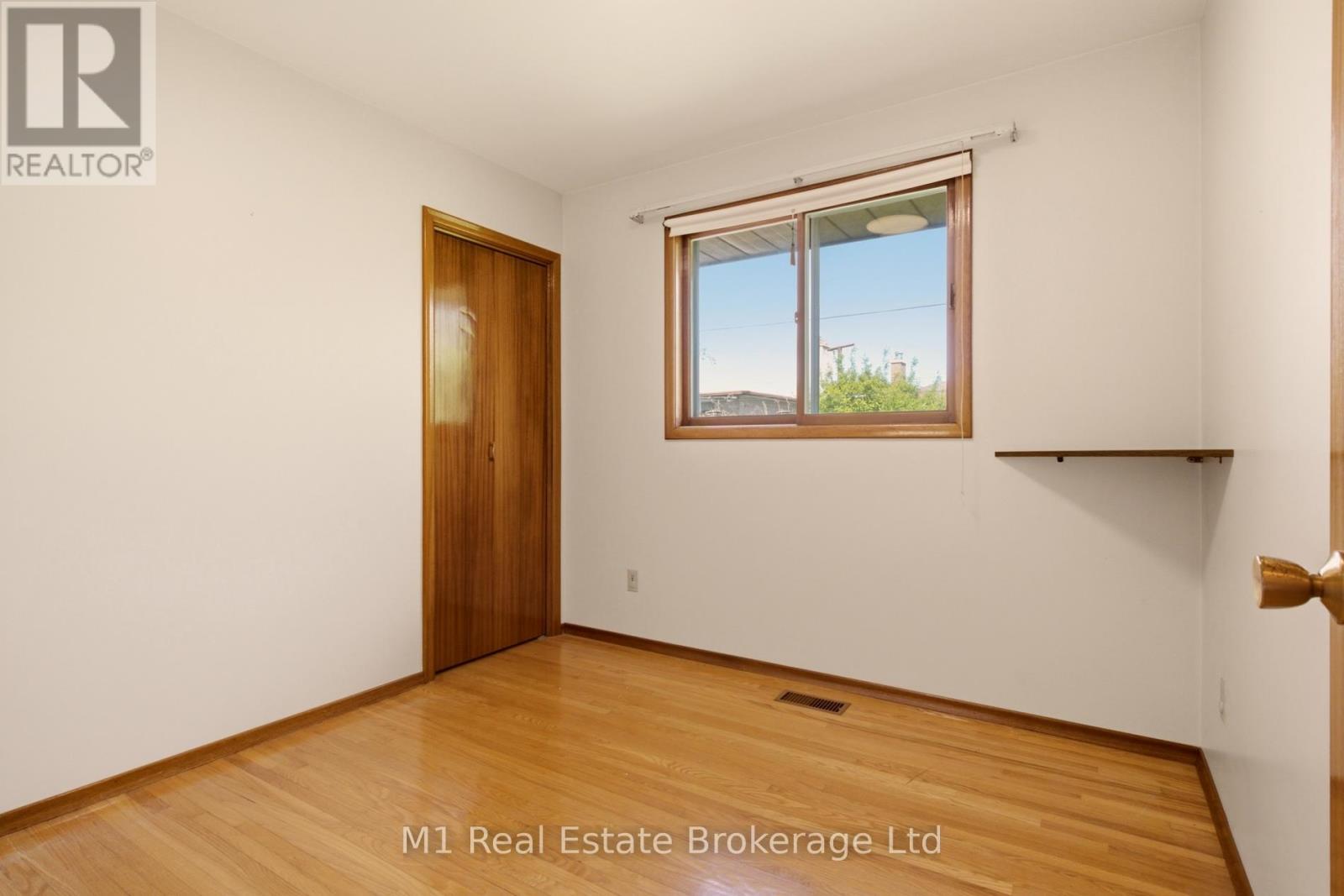 27 Palermo Crescent, Guelph, Ontario  N1E 2J8 - Photo 20 - X13453632