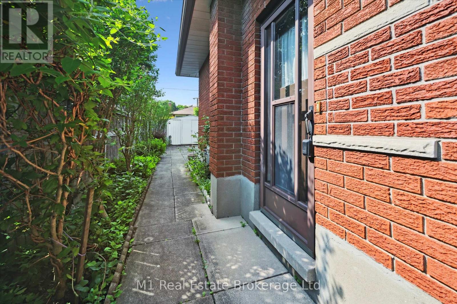 27 Palermo Crescent, Guelph, Ontario  N1E 2J8 - Photo 38 - X13453632