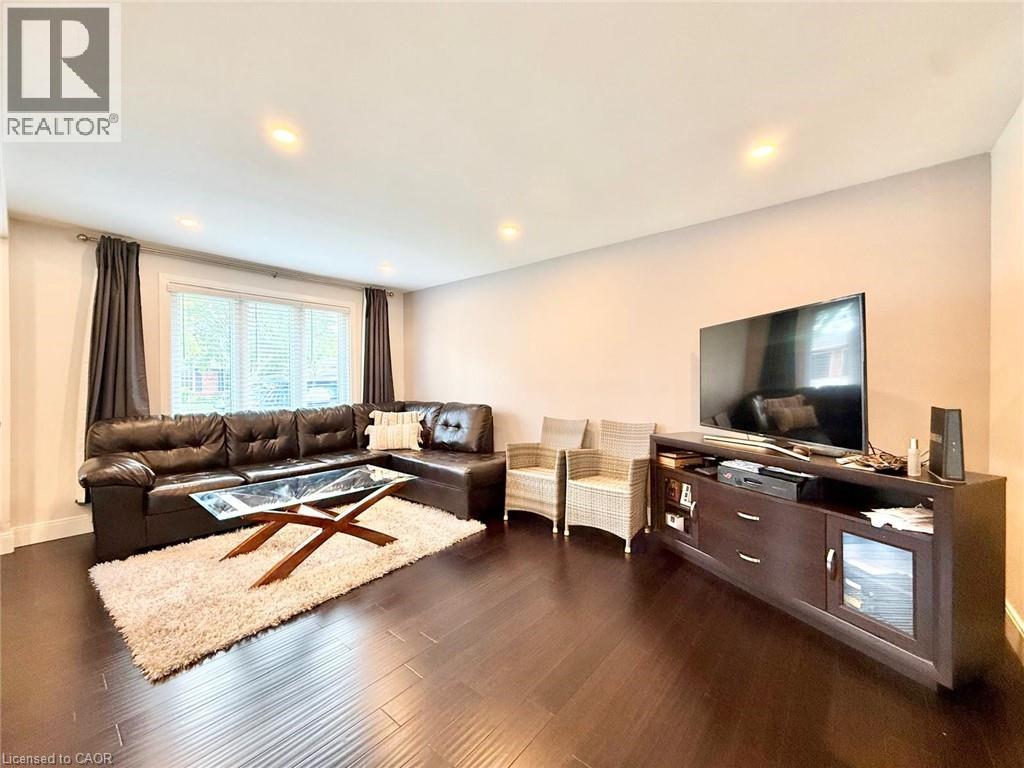 3135 Palmer Drive, Burlington, Ontario  L7M 1L2 - Photo 5 - 40840554