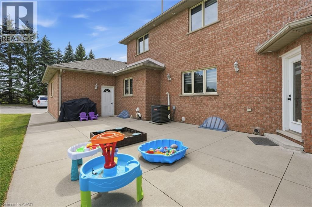 2 Currie Drive, Morriston, Ontario  N0B 2C0 - Photo 43 - 40840483