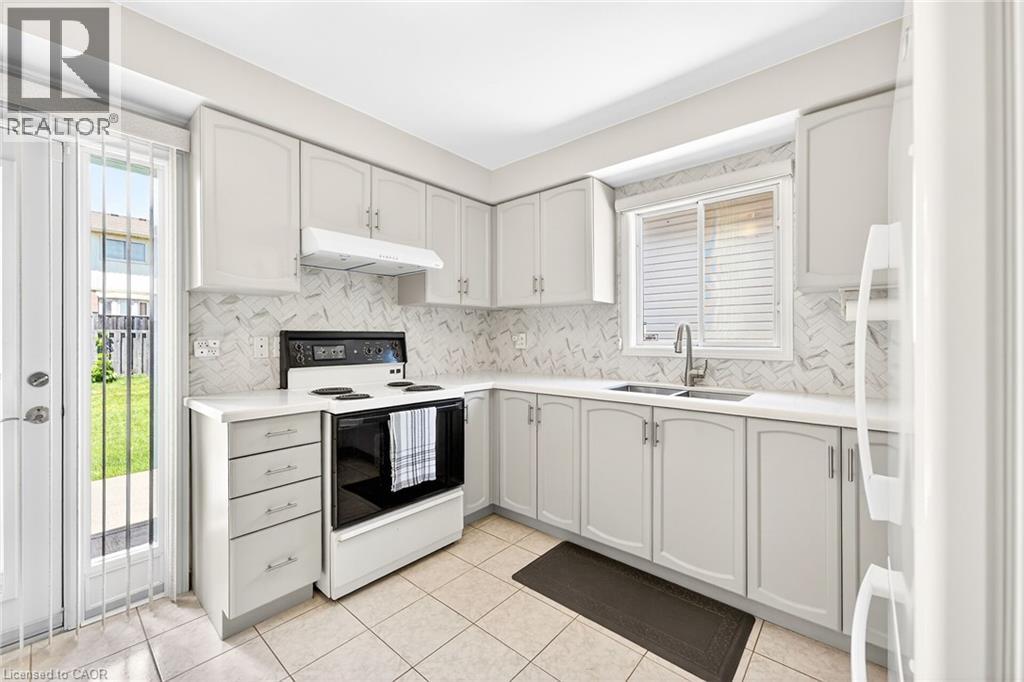 45 Ossington Drive, Hamilton, Ontario  L8W 3S4 - Photo 12 - 40840576