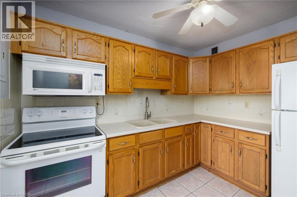 365 Geneva Street Unit# 1002, St. Catharines, Ontario  L2N 5S7 - Photo 11 - 40840522