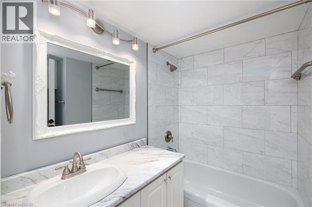 365 Geneva Street Unit# 1002, St. Catharines, Ontario  L2N 5S7 - Photo 12 - 40840522