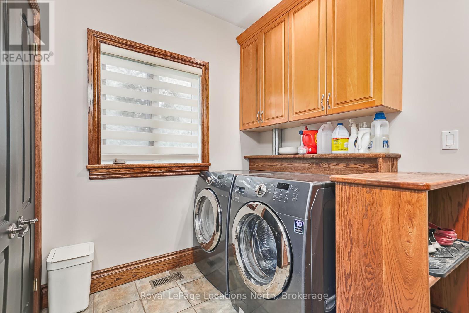44 Blackburn Avenue, Clearview, Ontario  L0M 1P0 - Photo 23 - S13454120