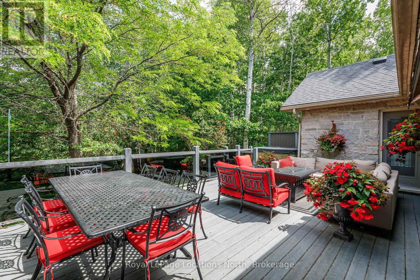 44 Blackburn Avenue, Clearview, Ontario  L0M 1P0 - Photo 33 - S13454120