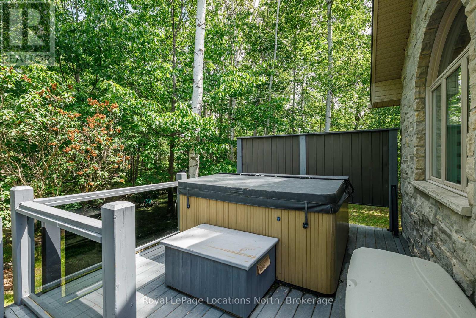 44 Blackburn Avenue, Clearview, Ontario  L0M 1P0 - Photo 35 - S13454120