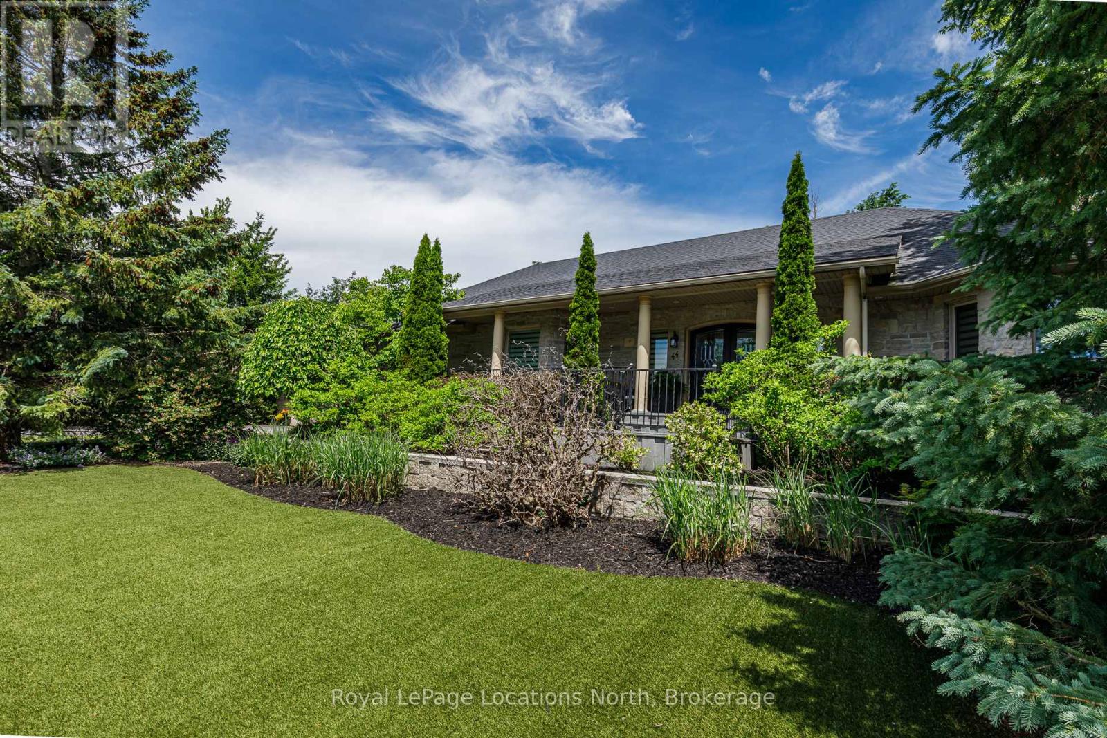 44 Blackburn Avenue, Clearview, Ontario  L0M 1P0 - Photo 8 - S13454120