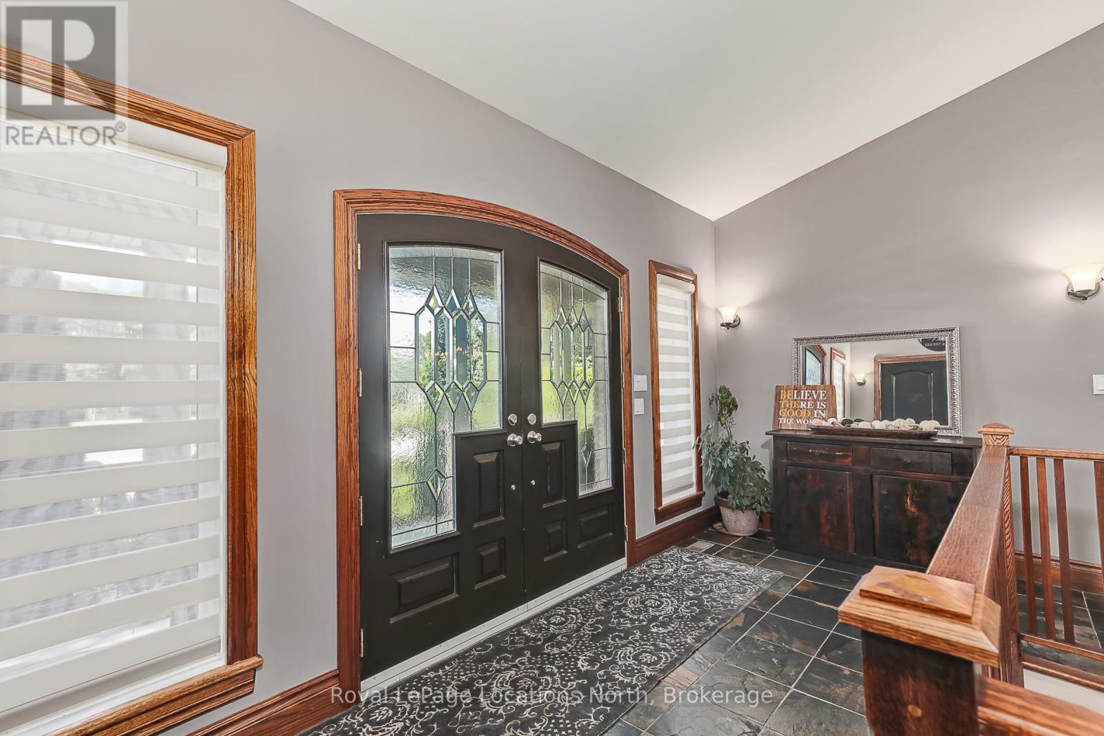 44 Blackburn Avenue, Clearview, Ontario  L0M 1P0 - Photo 9 - S13454120