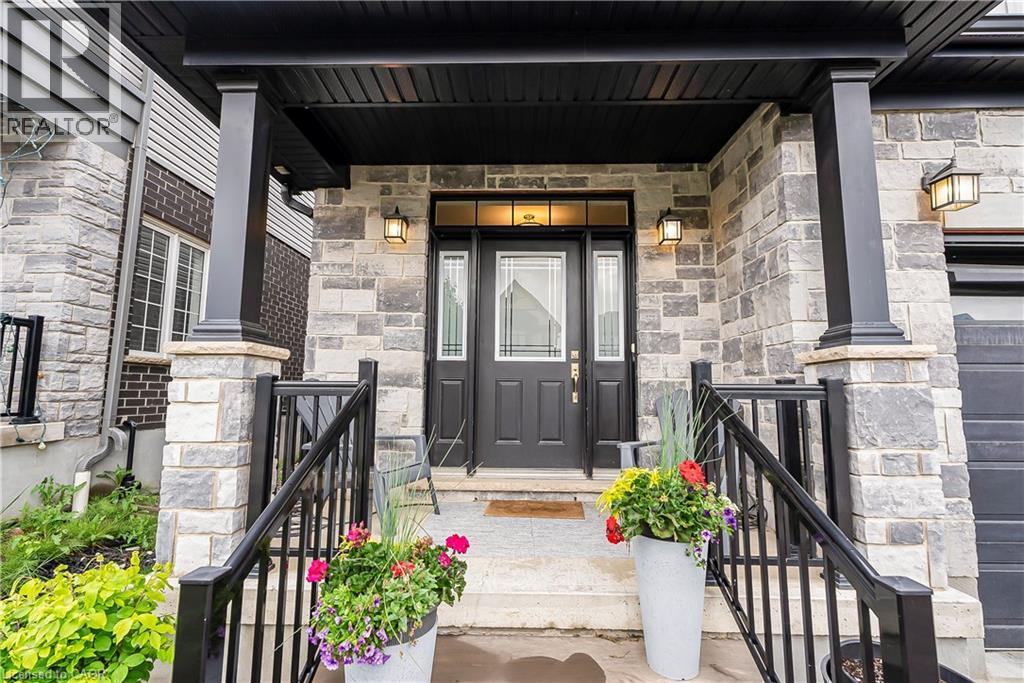 626 Wild Rye Street, Waterloo, Ontario  N2V 0E3 - Photo 2 - 40838042