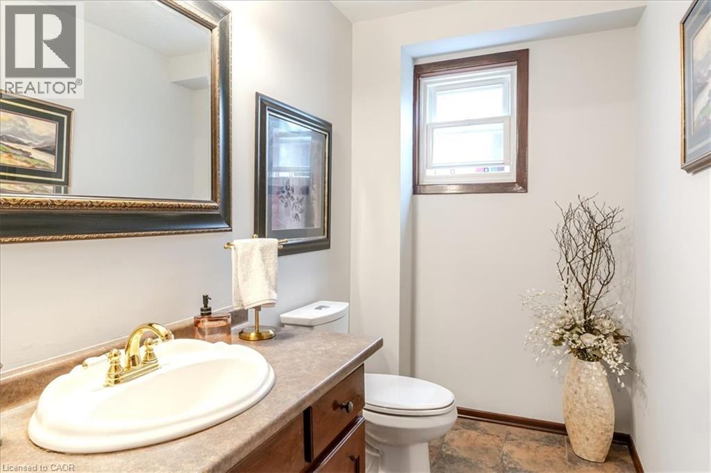 219 Athenia Drive, Stoney Creek, Ontario  L8J 1T6 - Photo 28 - 40837208