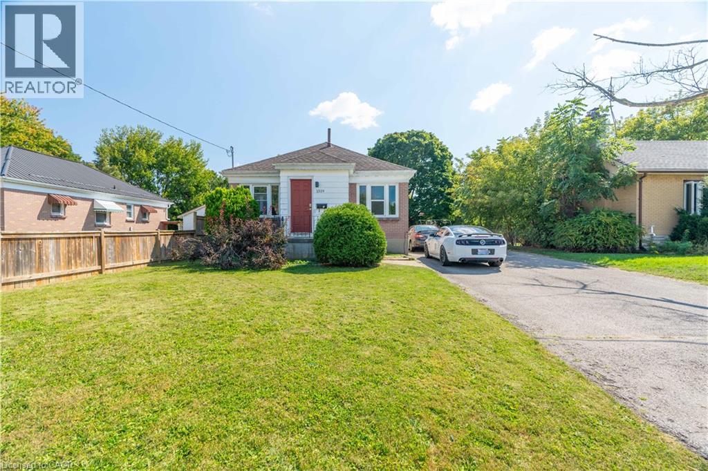 1519 Howland Avenue, London, Ontario  N5V 1W8 - Photo 2 - 40840587