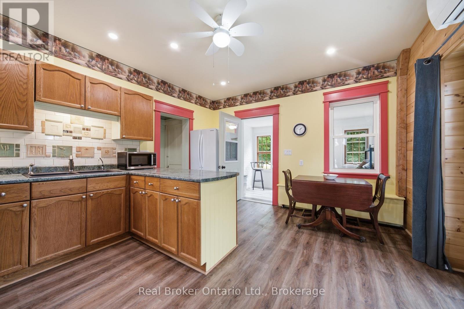 3050 Patrick Street, Howick, Ontario  N0G 1V0 - Photo 12 - X13454380